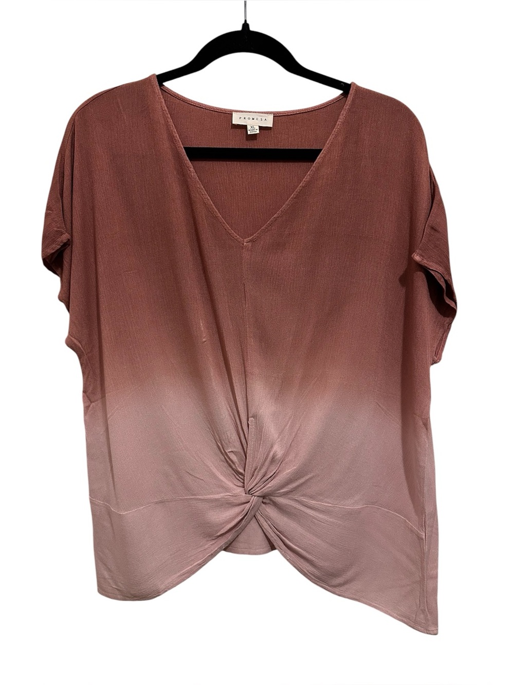 Promesa Mauve to Blush Ombre Twist-Front Short Sleeve Top